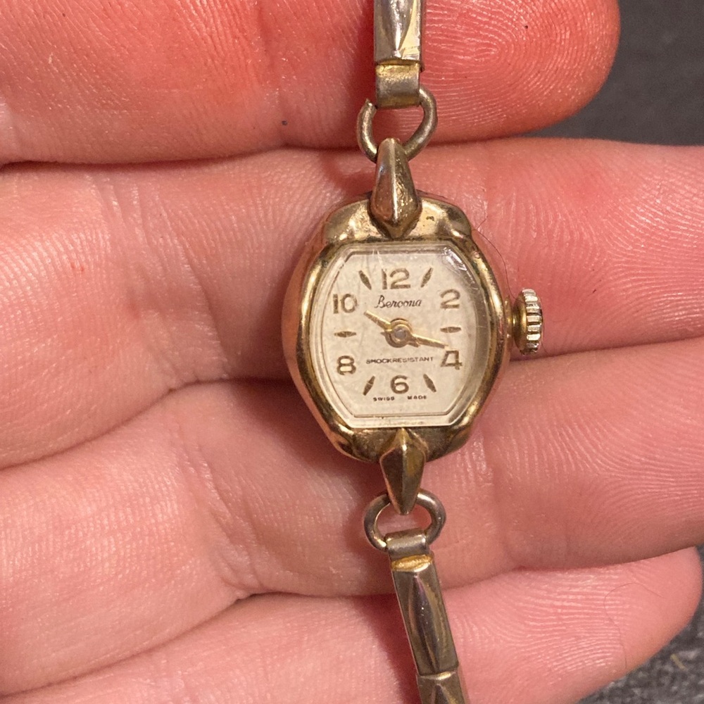 Vintage Bercona Swiss Womens Ladies Watch